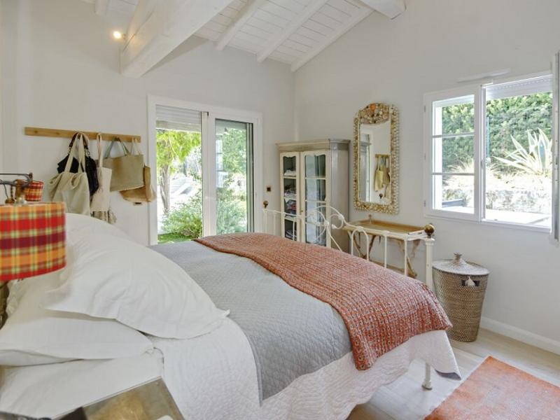 Le Grand Bleu , Cote D'Azur , St Tropez 