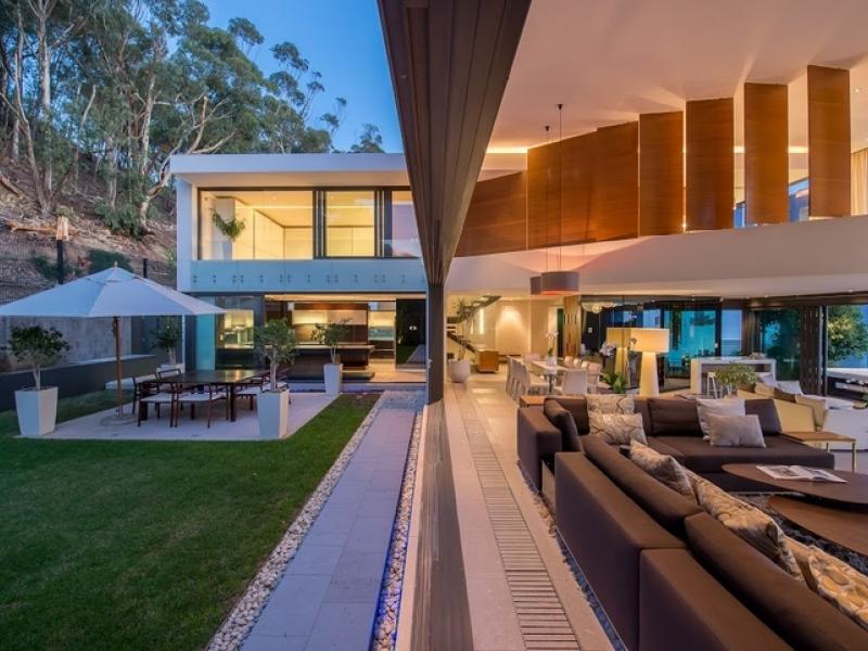 Villa Pentagon , Cape Town 