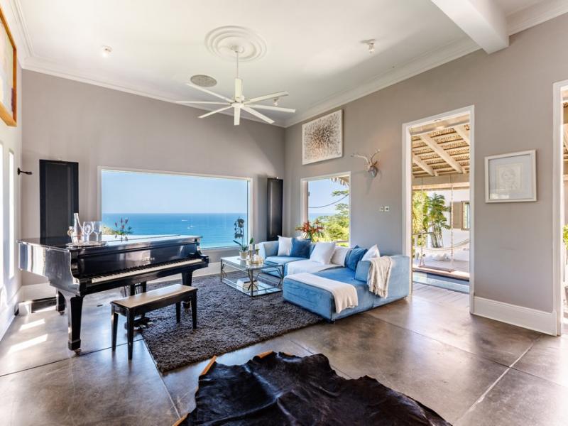 Nirvana. Tortola , Tortola 