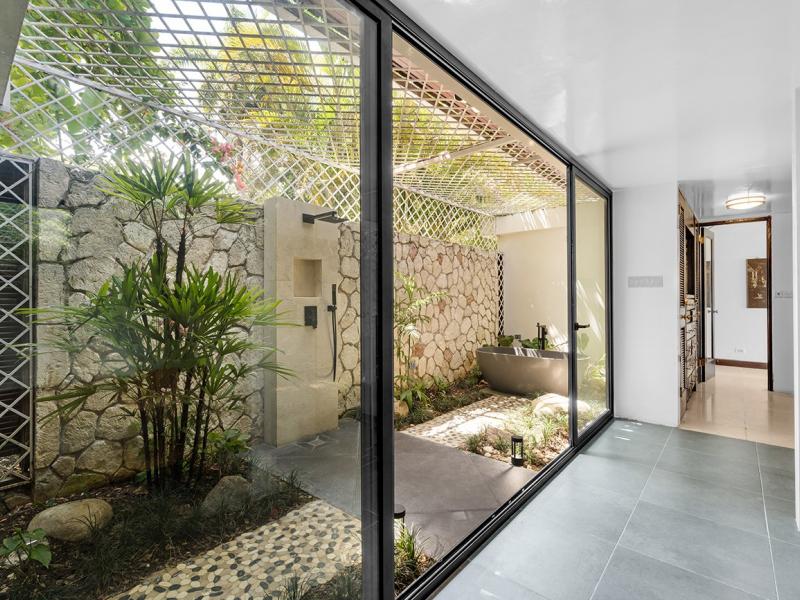 Noble House by the Sea , Montego Bay 