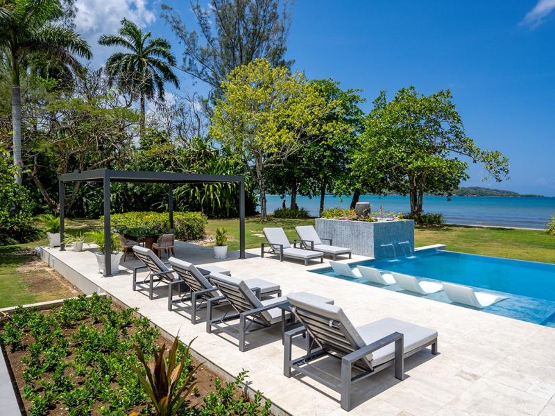 Noble House by the Sea , Montego Bay 