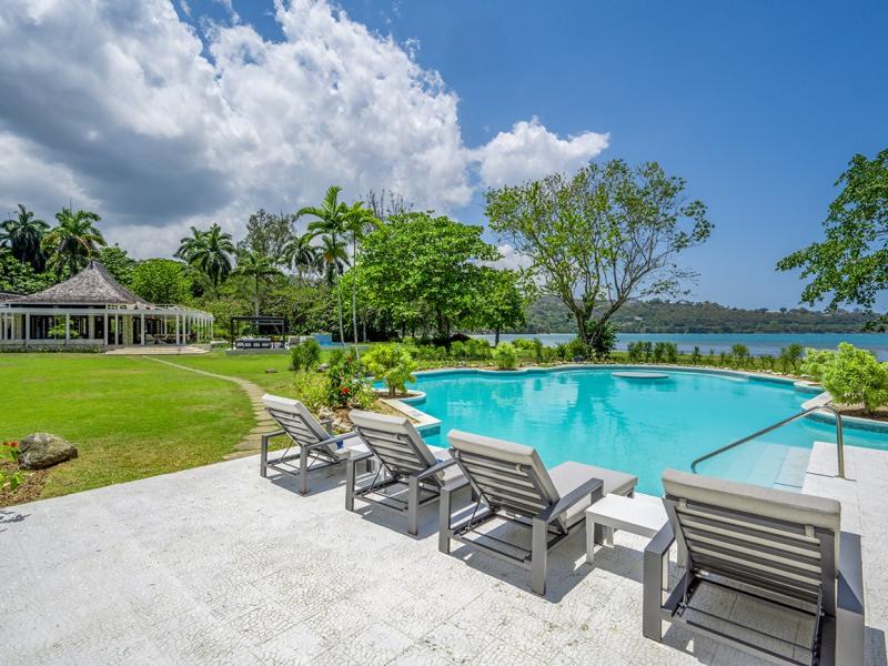 Noble House by the Sea , Montego Bay 