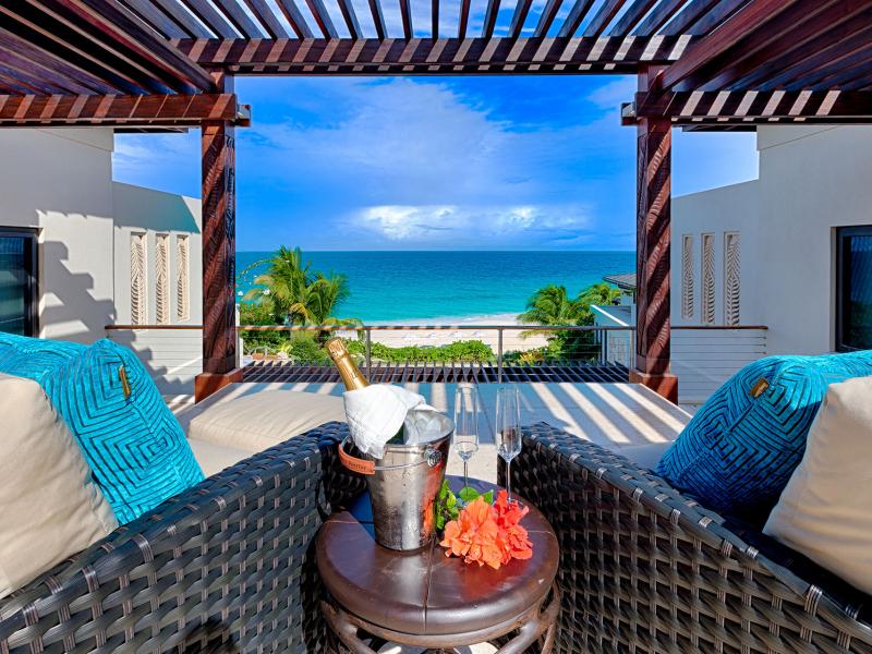 Villa Nevaeh Estate , Long Bay 