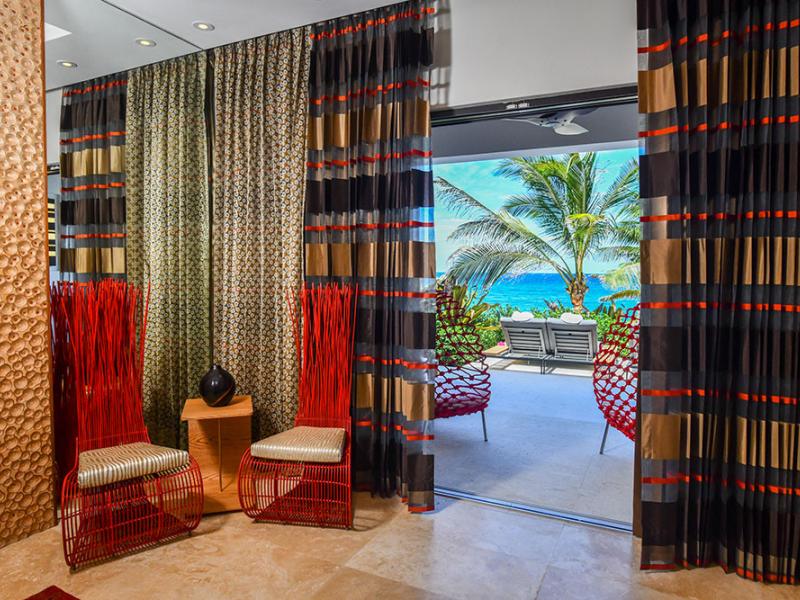 Oceans 8 , Montego Bay 