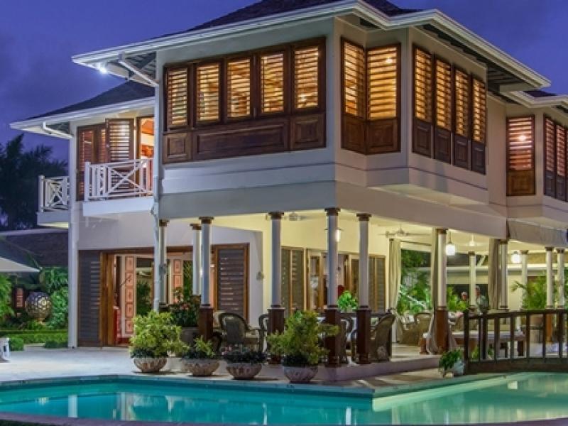 Hyde Park , Montego Bay 