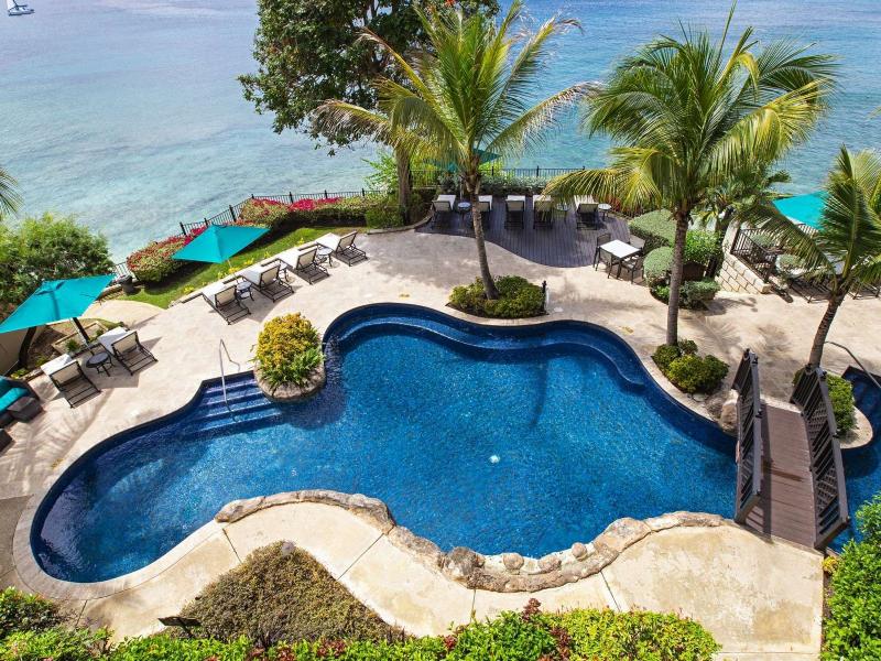 Sandy Cove 301 - beachfront , Beachfront villas Barbados , Prospect , Sandy Cove , St James , West Coast Barbados 