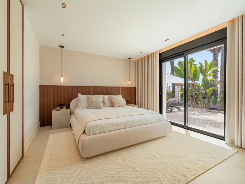 Villa Playa Banus , Puerto Banus 