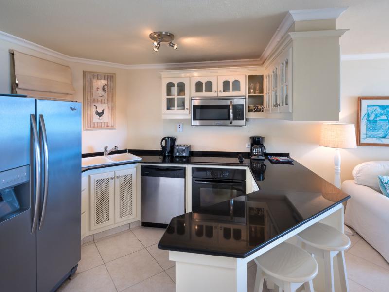 Reeds House 13 - Beachfront Penthouse , Beachfront villas Barbados , Lower Carlton , Reeds Bay , Reeds House , St James , West Coast Barbados 