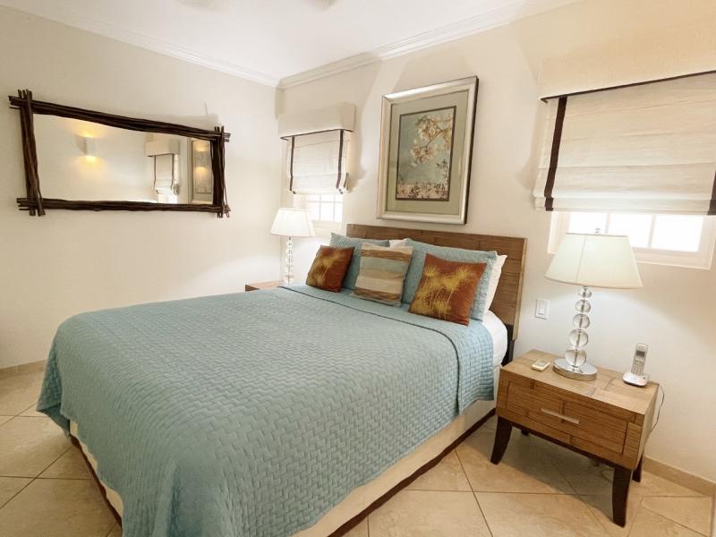 Sapphire Beach 505 , Beachfront villas Barbados , Christ Church , Dover Beach , South Coast Barbados 