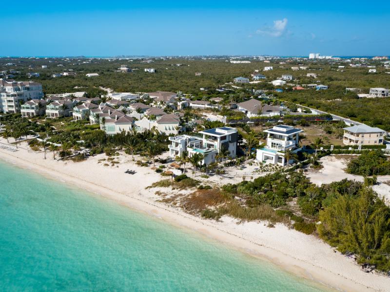 Blue Lagoon , Long Bay , Providenciales 