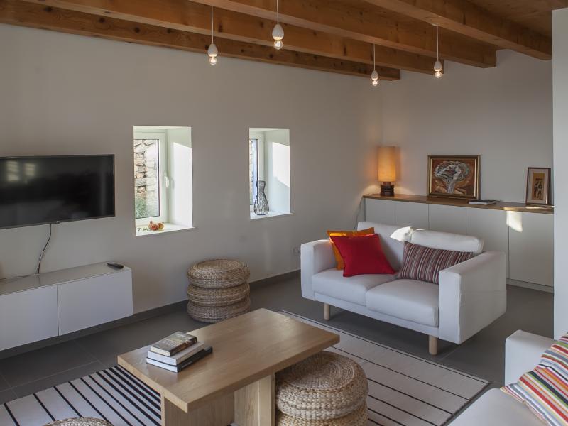 Villa Ella , Islands , Sipan Island 