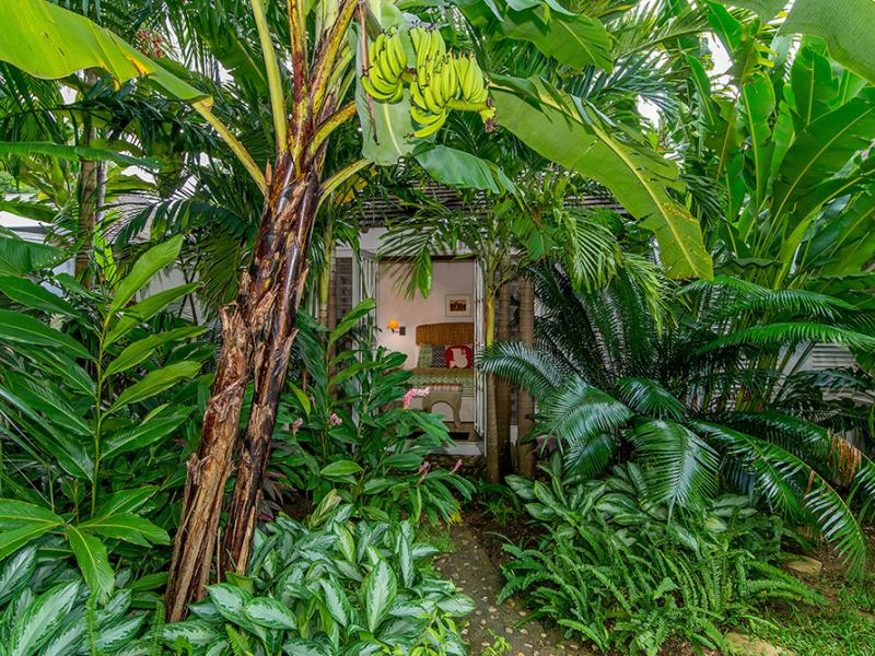 Almond Hill , Montego Bay 