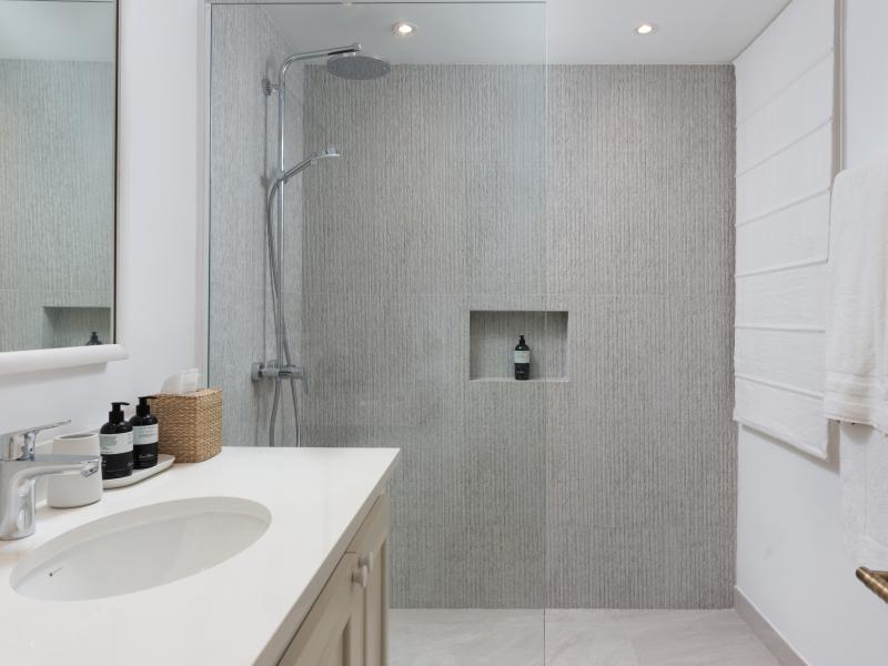 Coral Cove 7 - Sunset , Beachfront villas Barbados , Coral Cove , Paynes Bay , St James , West Coast Barbados 