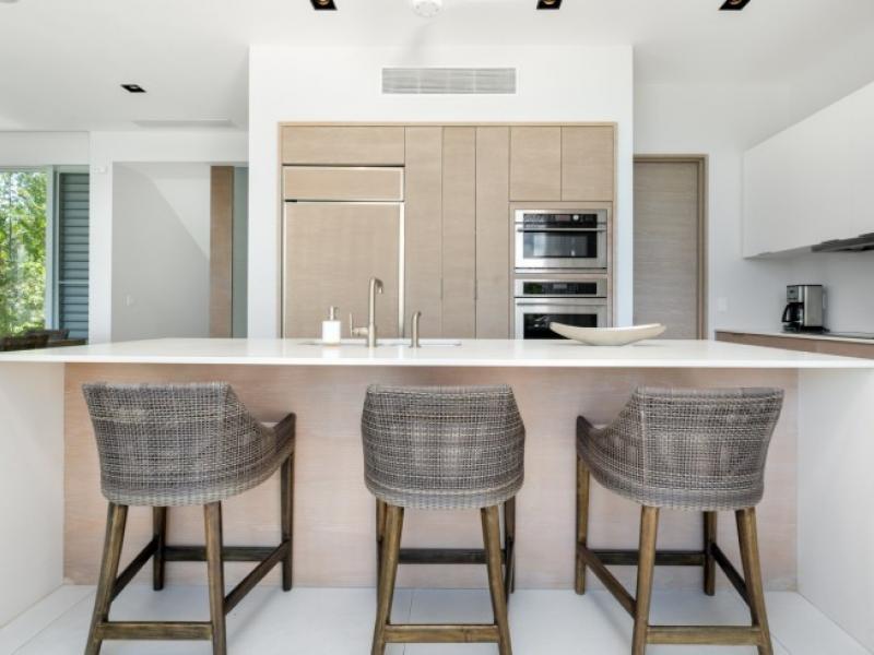 Villa Hyperion , Long Bay 