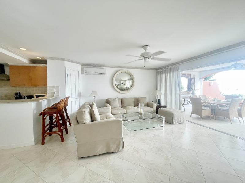 Villas on the Beach 103 , Beachfront villas Barbados , Holetown , St James , Villas on the Beach, Barbados , West Coast Barbados 