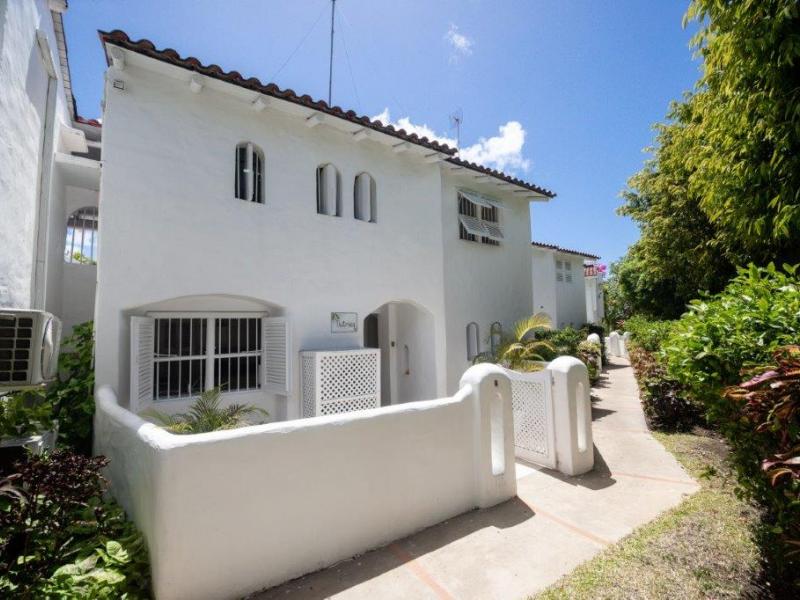 Merlin Bay Villa - Nutmeg , Beachfront villas Barbados , Merlin Bay , St James , The Garden, Barbados , West Coast Barbados 