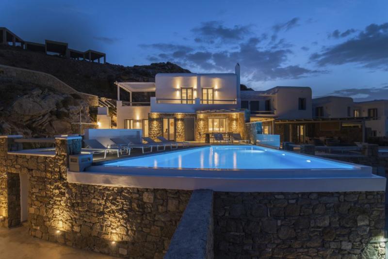 Villa Nyx