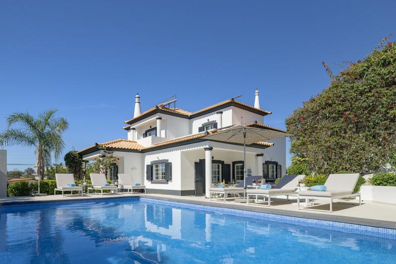 Villa Iolanda Villa Iolanda